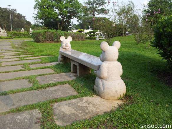 Statues de souris