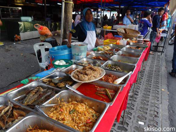 Nourriture Malay au Kampung Baru Ramadan Market